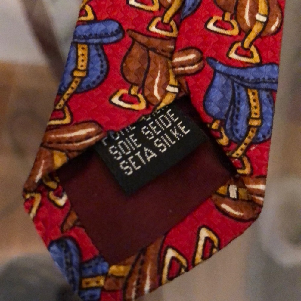 Burberry silk gorgeous tie - Picture 3 of 6